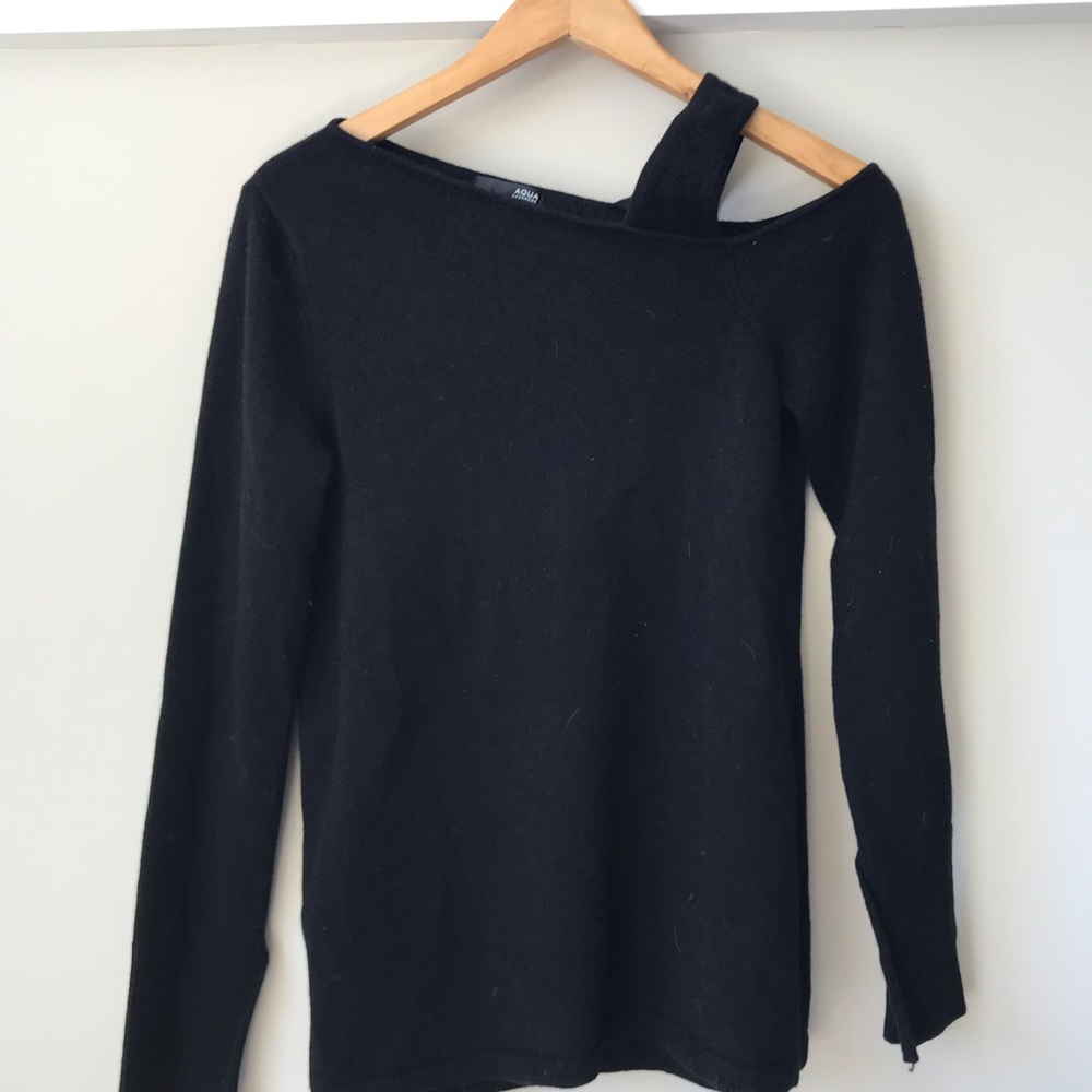 Cashmere sweater